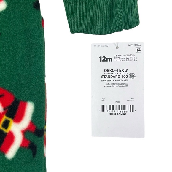 NWT Carter’s Child of Mine Christmas Santa One Piece Pajamas - Picture 6 of 9